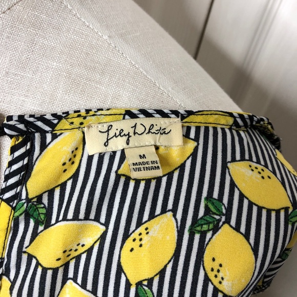 Lily White lemon striped top, knotted tie front - Picture 4 of 5